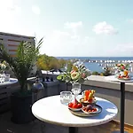 39 Kalamis Marina & Restaurant Hotel