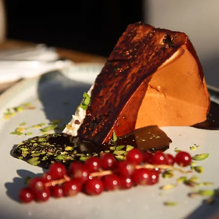 39 Kalamis Marina & Restaurant