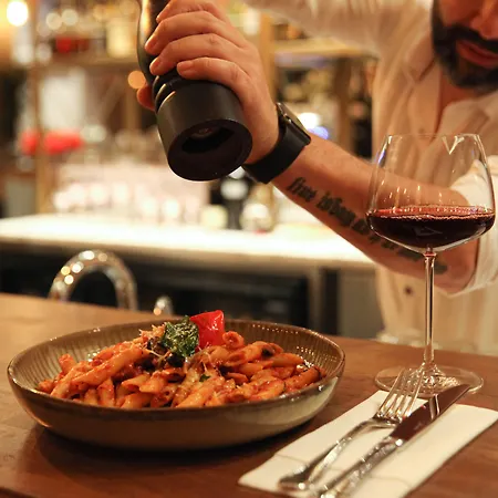 39 Kalamis Marina & Restaurant 3*