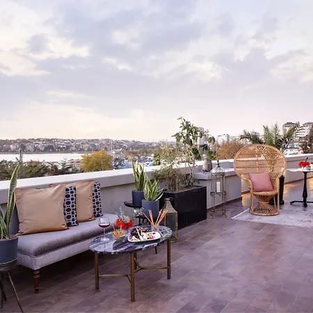 39 Kalamış Marina Hotel&restaurant 3*