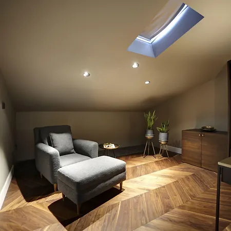 39 Kalamis Marina & Restaurant