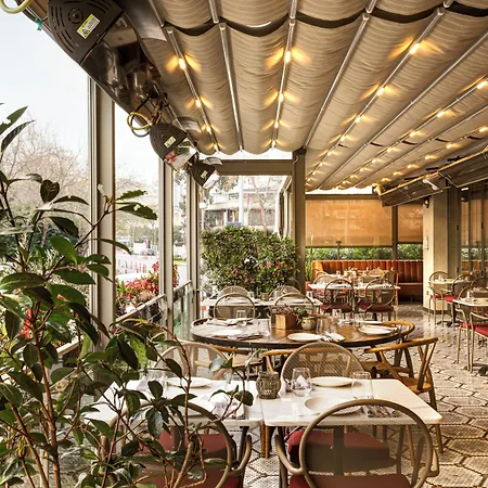 39 Kalamis Marina & Restaurant 3*