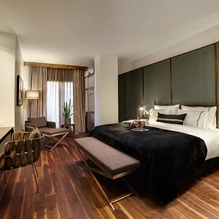 39 Kalamis Marina & Restaurant Отель 3*