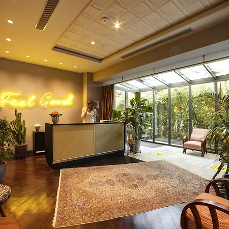 39 Kalamis Marina & Restaurant 3*